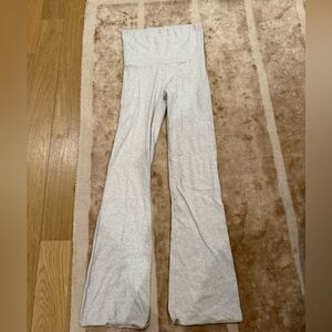 Skims Gray High-Waisted Yoga Pants